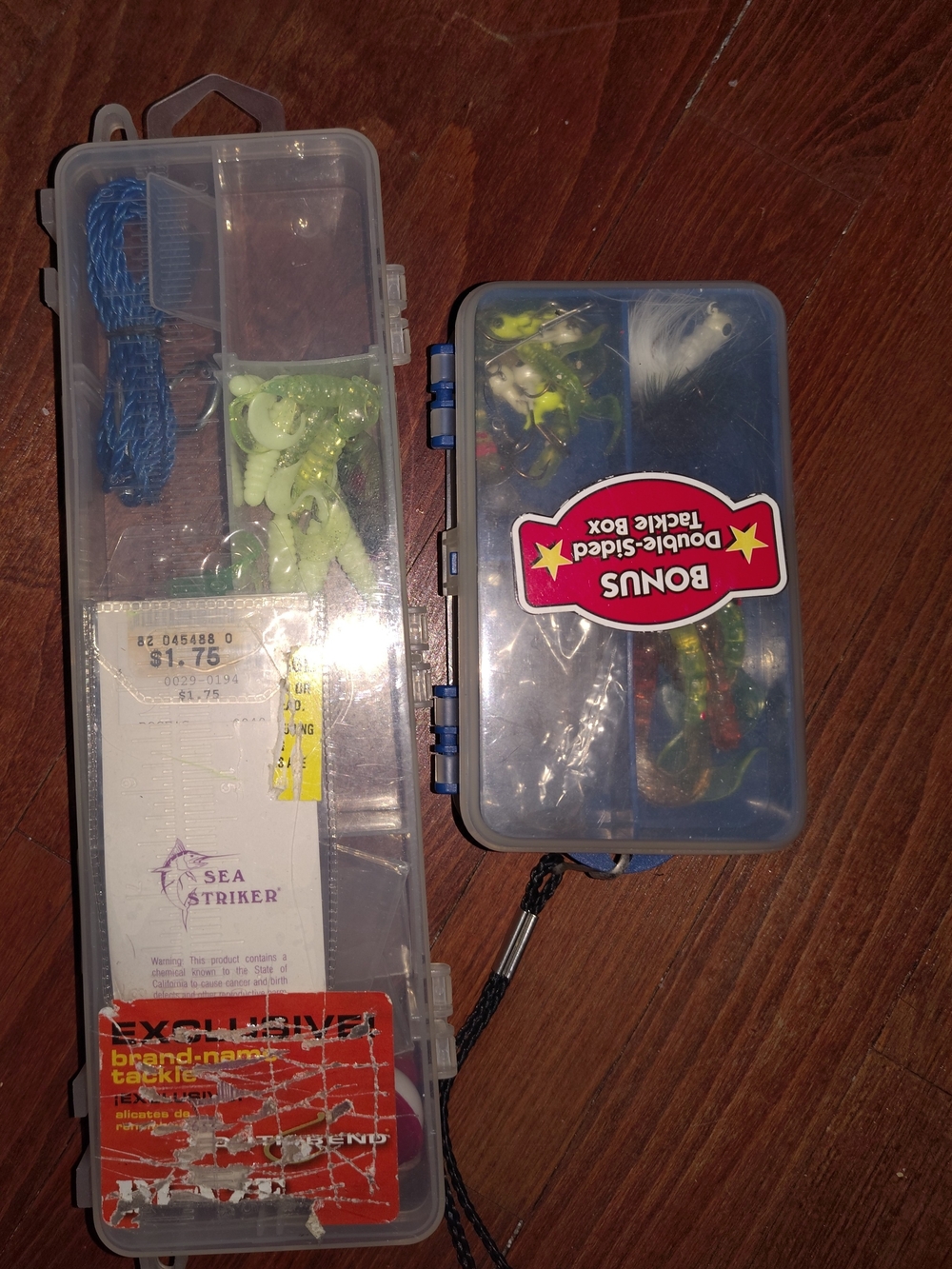 BONUS Double-Sided Tackle Box with Green Lures